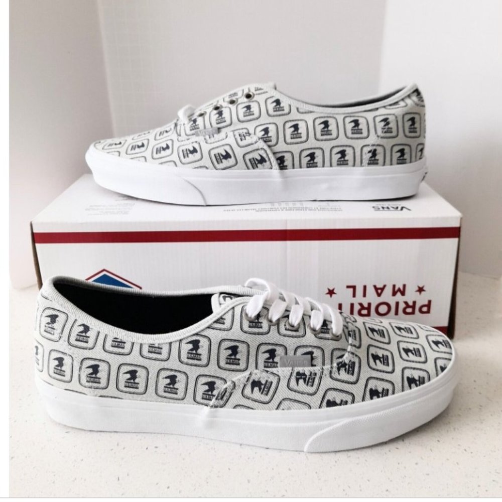 New VANS USPS X Authentic in USPS Denim/White US Size 13